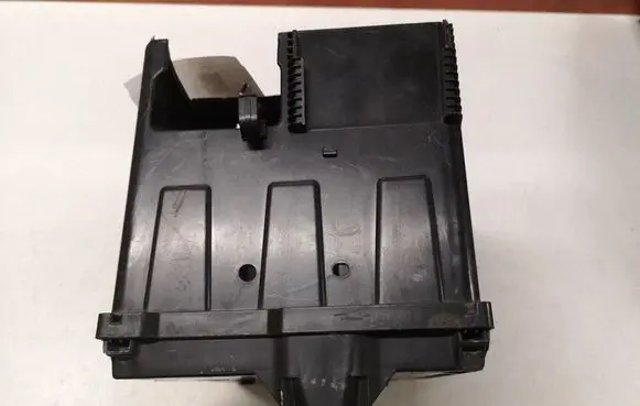 Citroen C4 Grand Picasso Battery box tray
