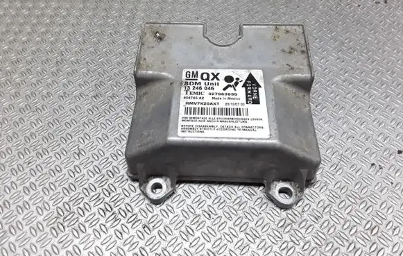 Opel Zafira B Airbag control unit/module 13246046