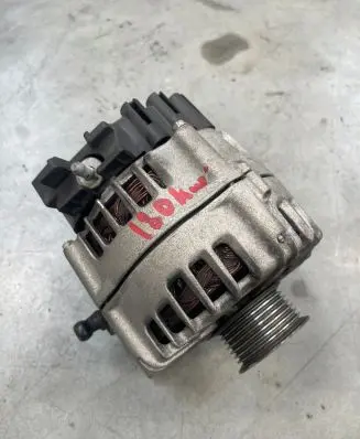 BMW 7 F01 F02 F03 F04 Generator/alternator FG18S011 LRA03683