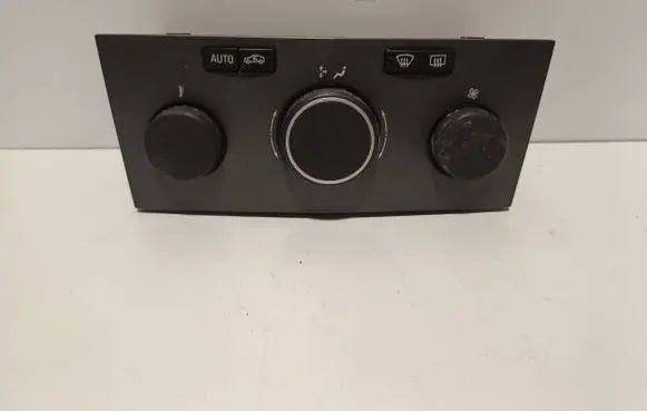 Opel Zafira B Climate control unit 06062005 13168100 901512570000