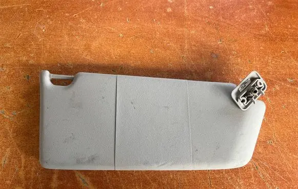 Opel Astra H Sun visor