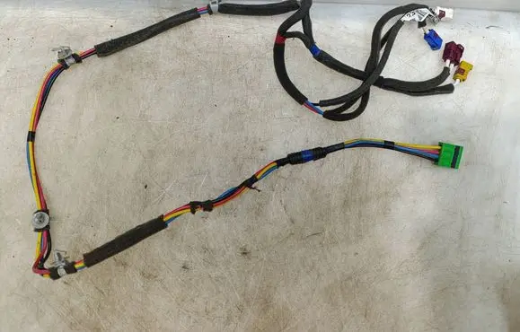 Hyundai Bayon Sound system wiring loom 96220Q0330