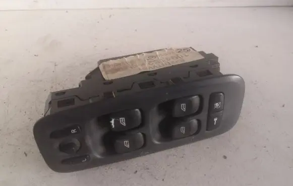 Volvo V70 Electric window control switch 9401805