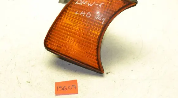 BMW 5 E34 Front indicator light 1384034 42760R6 155042