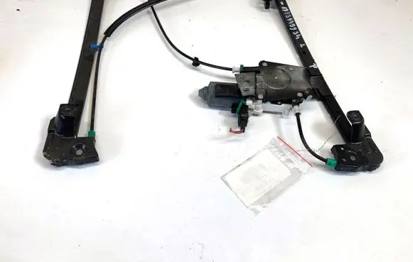 Land Rover Freelander Front door window regulator with motor 