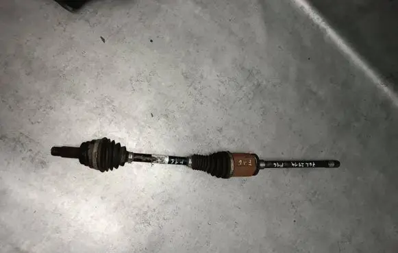 BMW X6 F16 Front driveshaft 7622914