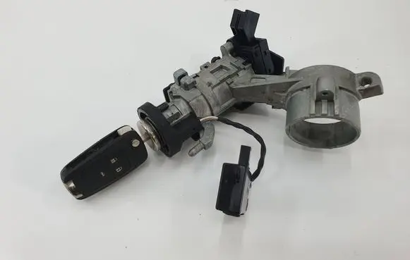 Opel Insignia A Ignition lock 13502301