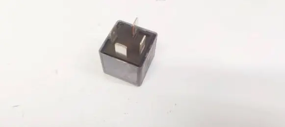 Audi A4 S4 B5 8D Other relay 8D0951253A V23134-B52-X301