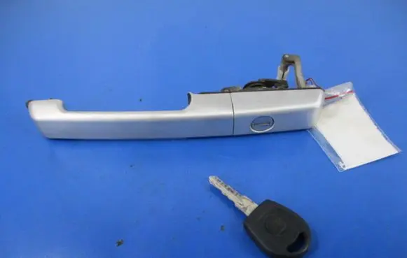 Seat Toledo I (1L) Front door exterior handle