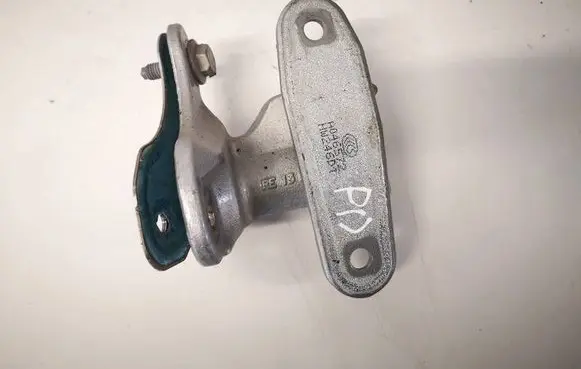 Mercedes-Benz A W176 Front door upper hinge 