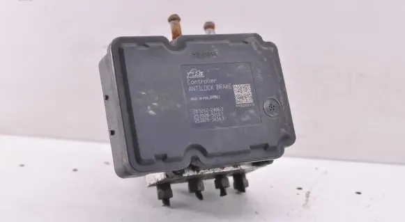 Chrysler Town & Country V ABS Pump P05154901AE