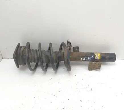 Front shock absorber with coil spring