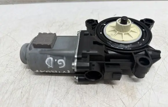 KIA Niro Rear door window regulator motor 83460G5000 402843A170