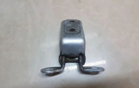 Lexus IS 220D-250-350 Rear door lower hinge
