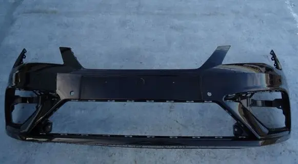 Seat Leon (5F) Front bumper R10P3
