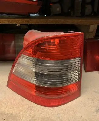 Mercedes-Benz ML W163 Rear/tail lights A1638202564