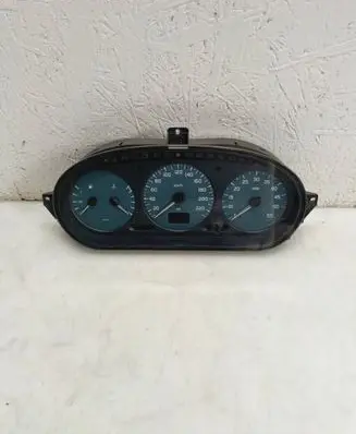 Renault Scenic I Speedometer (instrument cluster) 215781612A 216127924B 215781612