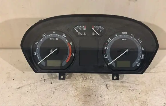 Skoda Fabia Mk1 (6Y) Speedometer (instrument cluster) 6Y0920883M
