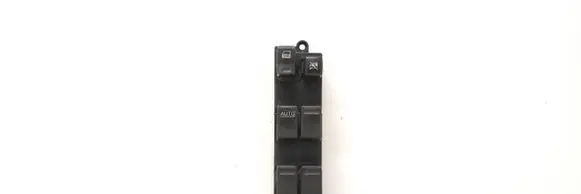 Nissan X-Trail T30 Electric window control switch