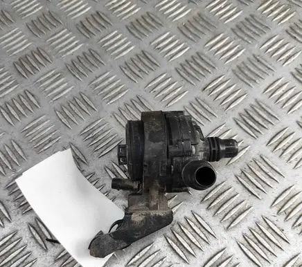 BMW M8 F91 F92 G14 G15 Electric auxiliary coolant/water pump 8840613