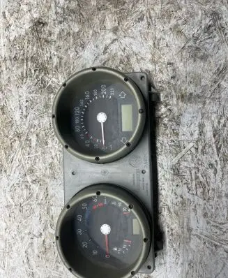 Volkswagen Polo III 6N 6N2 6NF Speedometer (instrument cluster) 5220301800 1036025070