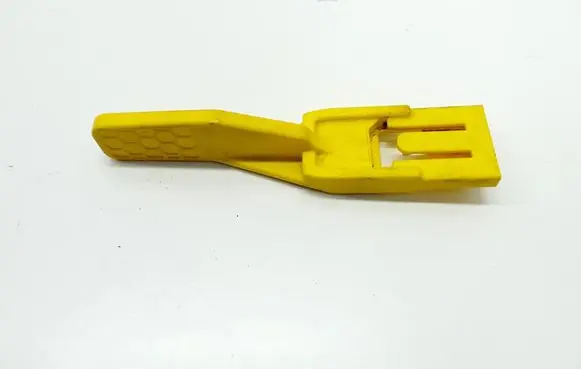 Mercedes-Benz GLA H247 Engine bonnet (hood) release handle 
