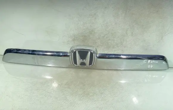 Honda CR-V Trunk door license plate light bar 74890swwe010m1 74890swwe110m1