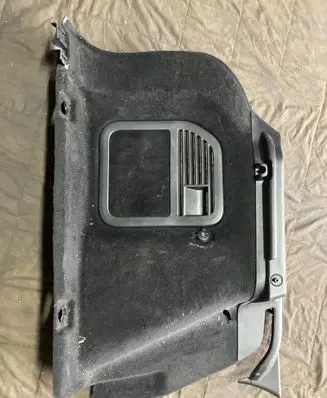Land Rover Evoque I Trunk/boot lower side trim panel BJ3245431