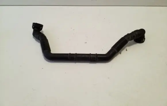Breather/breather pipe/hose
