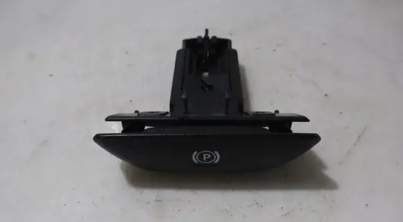 Mercedes-Benz C AMG W204 Handbrake/parking brake auto hold switch 