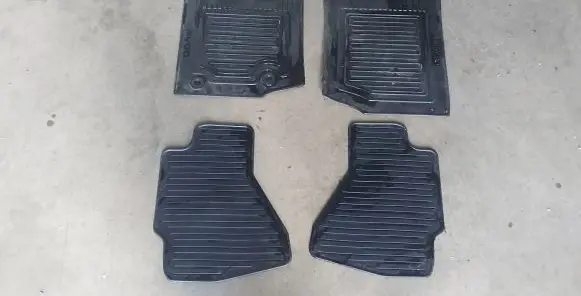Toyota Aygo AB40 Car floor mat set 