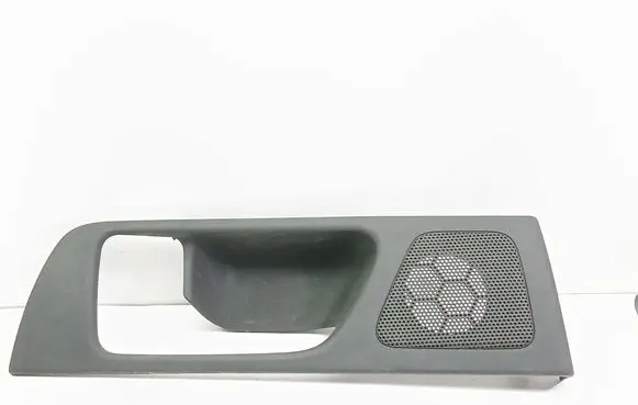 Toyota Avensis T250 Other rear door trim element 6761805030