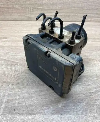 Ford Galaxy ABS Pump 1J0907379P 10094903313