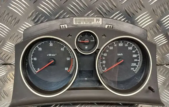 Opel Astra H Speedometer (instrument cluster) 13216684