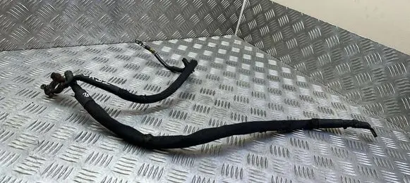 Volkswagen Transporter - Caravelle T5 Positive cable (battery) 