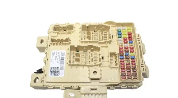 KIA Sportage Fuse module 91951CJ140