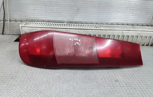 Fiat Punto (176) Rear/tail lights 464010820