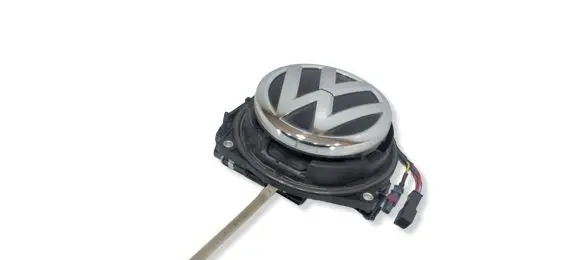 Volkswagen PASSAT B8 Tailgate handle with camera 3G0827469F