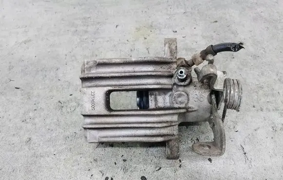 Audi A4 S4 B6 8E 8H Rear brake caliper 23TA0009