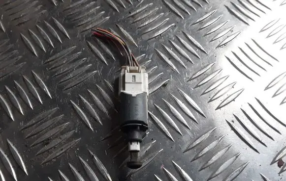 Renault Megane II Brake pedal sensor switch 8200168238