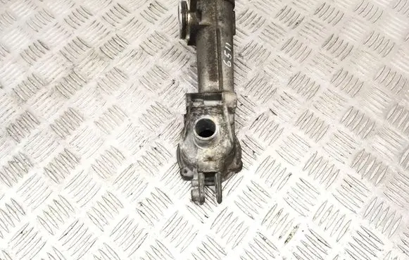 Thermostat/thermostat housing