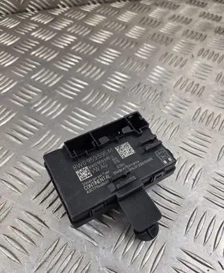Audi A5 Door control unit/module 8W0959595M