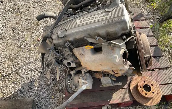 Nissan King Cab Engine KA24