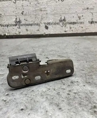 Volkswagen Golf V Engine bonnet/hood lock/latch loop/hook 1K0823480
