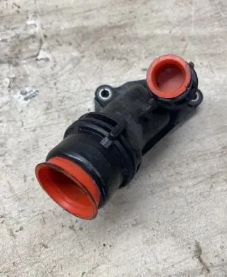 BMW 5 F10 F11 Engine coolant pipe/hose 7800046