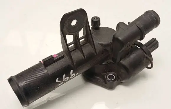 Thermostat/thermostat housing