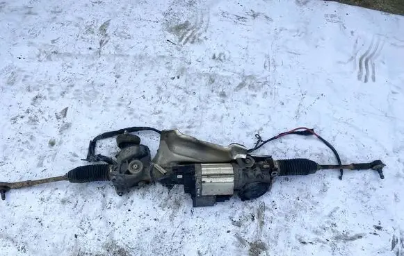 Volkswagen Golf Plus Steering rack