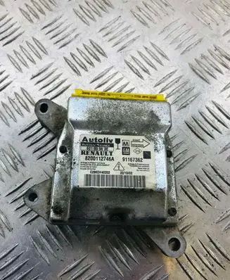 Renault Trafic II (X83) Airbag control unit/module 8200112746A
