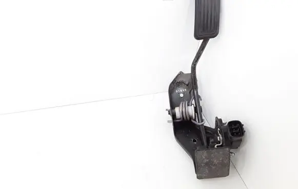 Toyota Corolla E120 E130 Accelerator throttle pedal