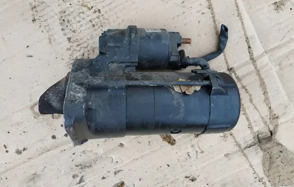 Toyota Corolla E120 E130 Starter motor 8018680